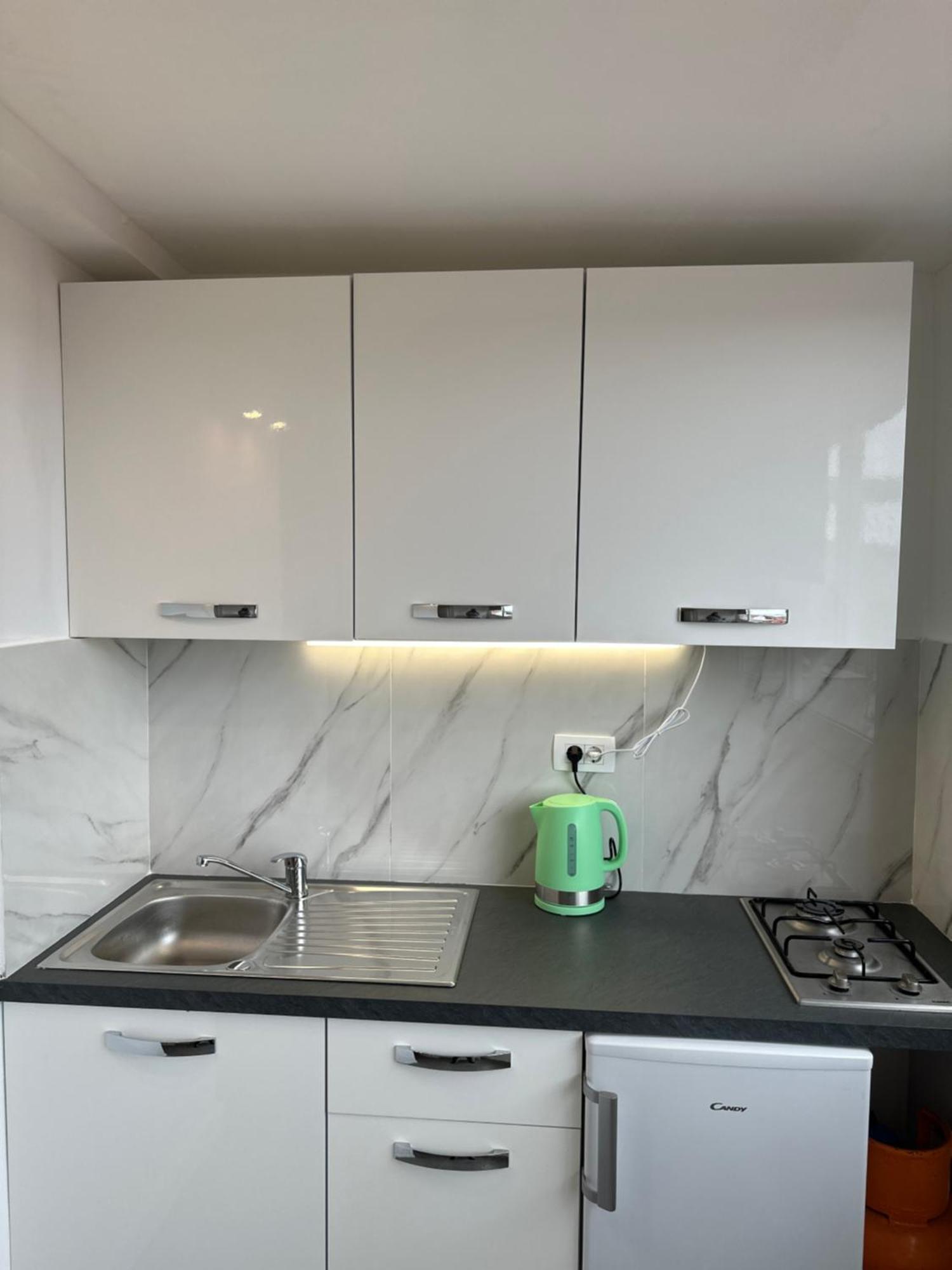 Crolivia Apartments Near Arena, Center Of Pula Ngoại thất bức ảnh