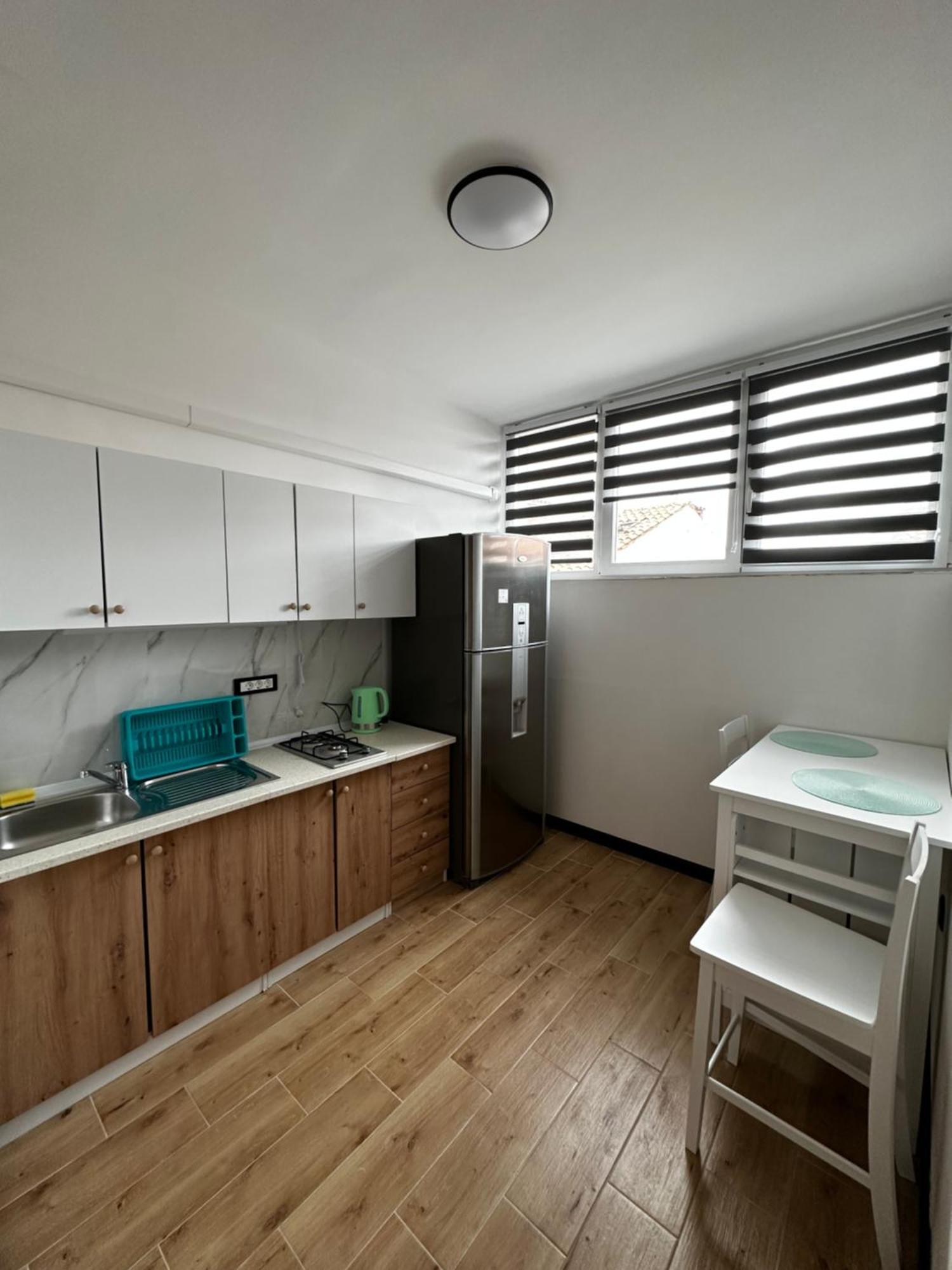 Crolivia Apartments Near Arena, Center Of Pula Ngoại thất bức ảnh